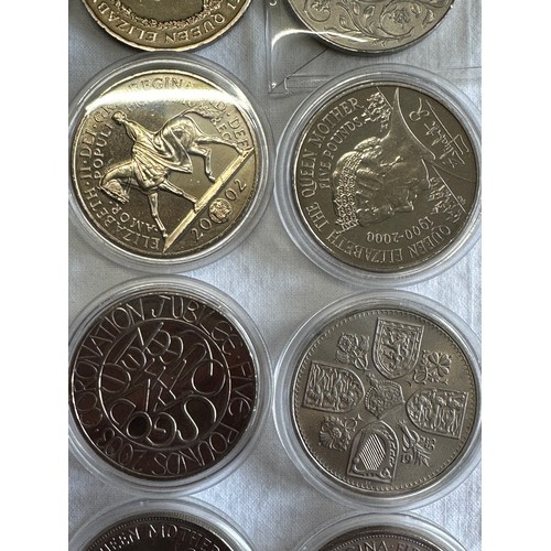 802 - A collection of Royal Mint to include 12 x Queen Elizabeth II Golden Jubilee 2002 Falkland Islands .... 