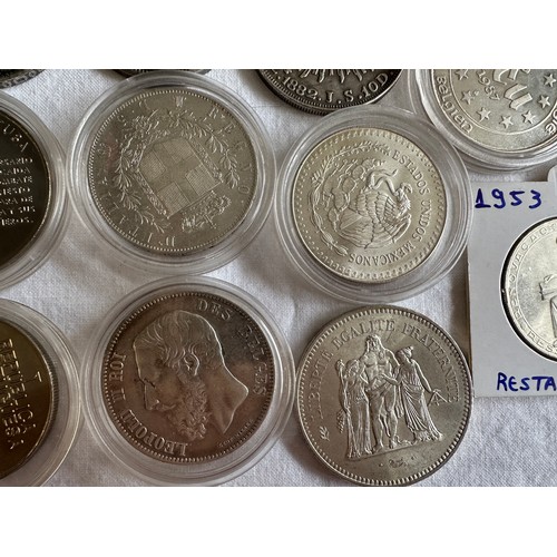 804 - European and World replica/original coins to include 5 x  Spanish silver peseta coins including 1821... 