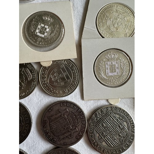 804 - European and World replica/original coins to include 5 x  Spanish silver peseta coins including 1821... 