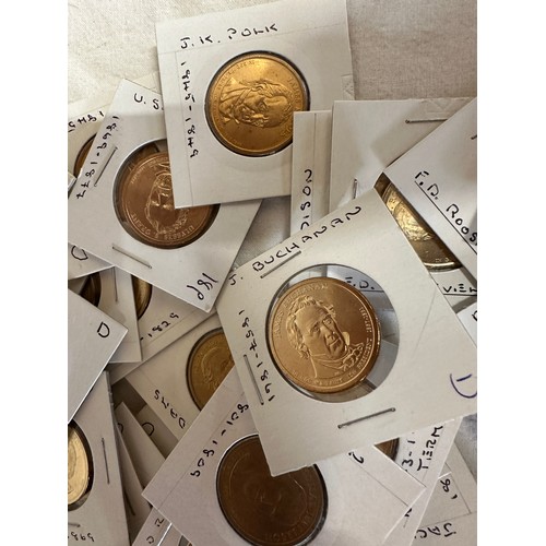 805 - A collection of cupro-nickel one dollar American Presidential coins to include Abraham Lincoln, Mart... 