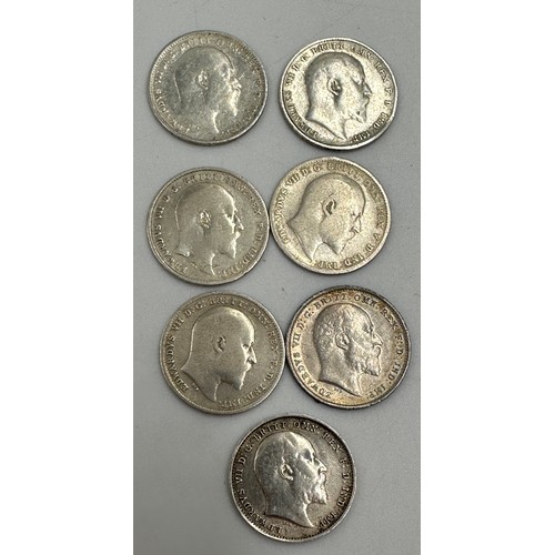 810 - A collection of mixed silver coinage to include George V : 6 x half crowns, 7 x florins, 10 x shilli... 