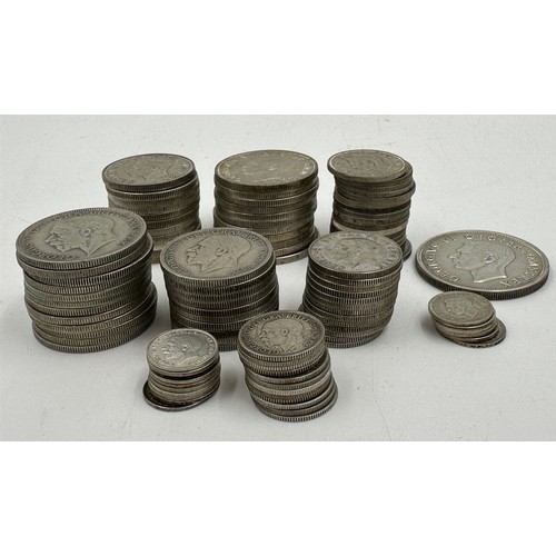 811 - British coins 1922-1947: George V: 12 x half crowns, 10 x florins, 13 x shillings, 12 x sixpences,  ... 