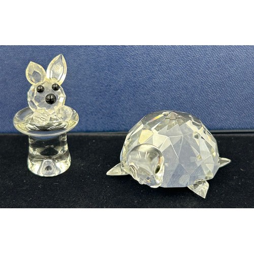 494 - Swarovski ornaments to include 3 x cats, 2 x hedgehogs, a mouse, a seal, a tortoise, a rabbit in a h... 