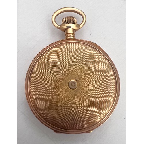 726 - A 14k gold Waltham full hunter pocket watch. 44gm weight. 3.9cm d approx.