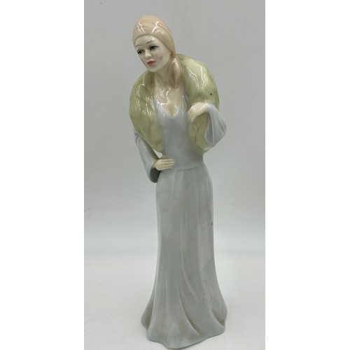 351 - Royal Doulton 'Reflections' figurines to include Chic HN2997, Summer's Darling HN3091, Tango HN3075 ... 