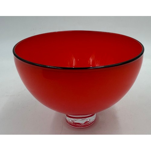 490 - Gillies Jones, Rosedale glass, two bowls. Red with black rim and clear foot 11cm h and blue bowl wit... 