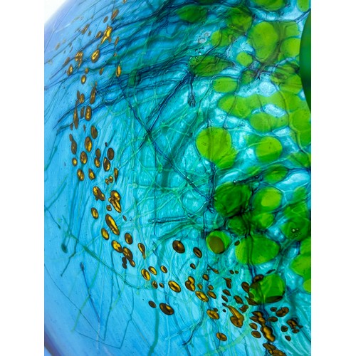 491 - A Malcolm Sutcliffe studio glass vase of seascape and dune meadow. Approx. 13cm h x 16.5cm diameter.