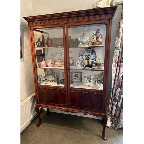 76 - Edwardian mahogany display cabinet on cabriole legs. 120cm w x 41cm d x 188cm h. (contents not inclu... 