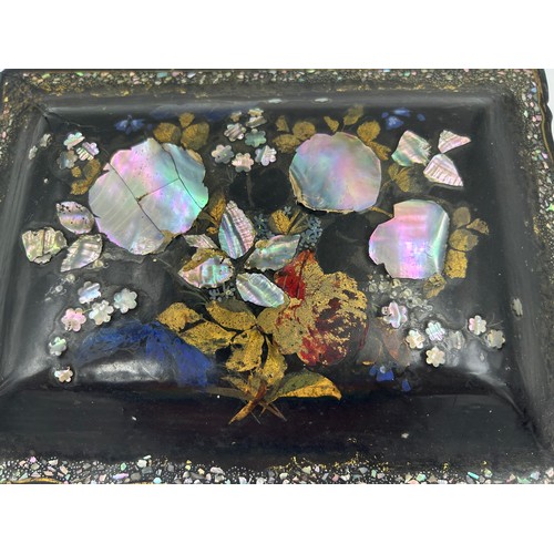 1386 - Two boxes : a papier-mâché sewing/jewellery box with gilt and mother of pearl embellishment raised o... 