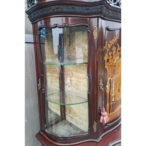 67 - A good quality 19thC bow fronted double height mahogany display cabinet, inlaid solid door to top wi... 