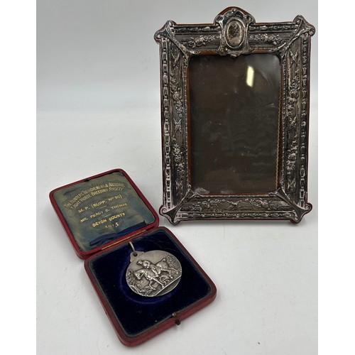 913 - The Hunter's Improvement National Light Horse Breeding Society hallmarked silver medal, Birmingham, ... 