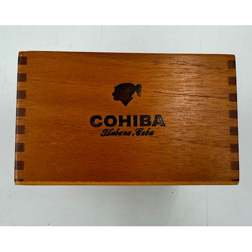 1332 - A box of twenty five Cuban Cohiba Siglo VI Robusto Extra cigars. Opened to check contents.