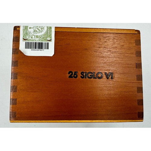 1332 - A box of twenty five Cuban Cohiba Siglo VI Robusto Extra cigars. Opened to check contents.