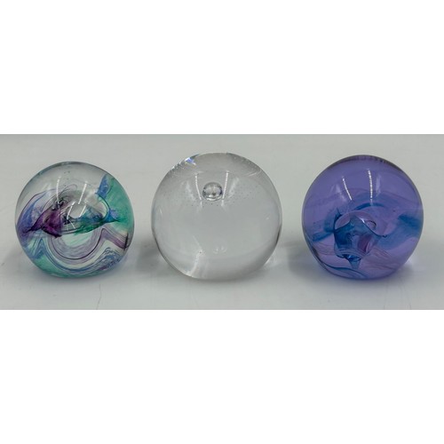 482 - A large group of Caithness paperweights to include:  Wonderful World Wishing On a Star, Seabed Starf... 