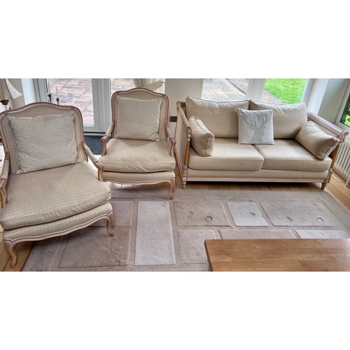 122 - A good quality French style three piece suite comprising sofa and two armchairs. Sofa 175cm w x 86cm... 