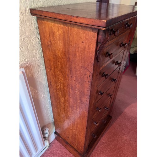 117 - A 19thC mahogany wellington chest of drawers. 48cm w x 34cm d x 103cm h.