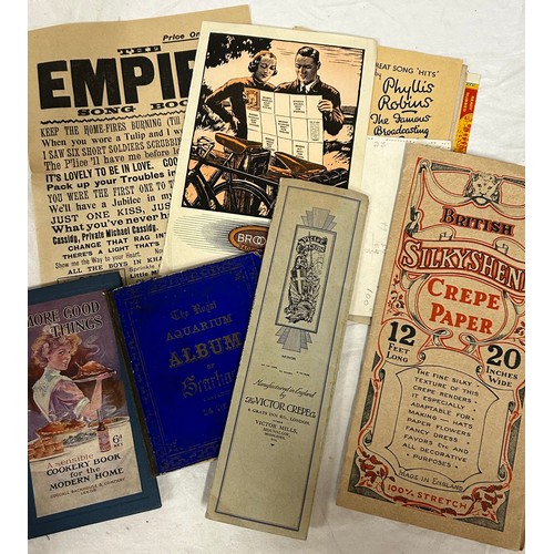 994 - A quantity of miscellaneous advertising and tobacco related items to include a large quantity of Pro... 