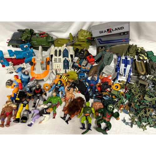 1322 - A quantity of toys to include Mattel He-Man Masters of the Universe figures- Leech, Grizzler, Skelet... 