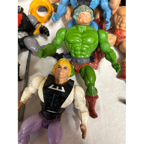 1322 - A quantity of toys to include Mattel He-Man Masters of the Universe figures- Leech, Grizzler, Skelet... 