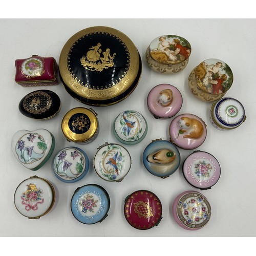 345 - A quantity of porcelain pill boxes to include 16 x  Limoges etc. (19)