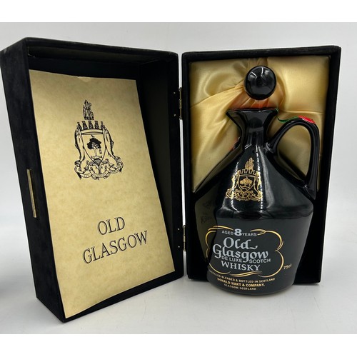 1251 - Old Glasgow Deluxe Scotch Whisky 8 years, blended, 75cl, 40% volume in ceramic flagon in box, unopen... 