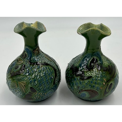 346 - English 19th/20thC ceramics to include a set of three 19thC Mason Ironstone graduated hydra jugs in ... 