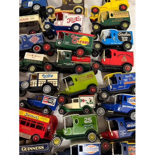 1328 - A large collection of model vehicles to include 9 Solido, 26 Efsi, 20 Corgi Juniors, approx 100 Matc... 