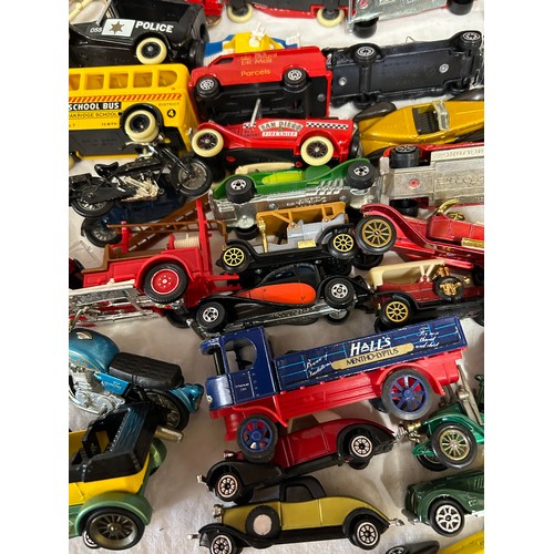 1328 - A large collection of model vehicles to include 9 Solido, 26 Efsi, 20 Corgi Juniors, approx 100 Matc... 