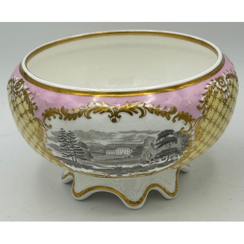 171 - A group of mainly Spode early 19th century porcelain, c. 1810-20. Toi include: a blue and white tran... 