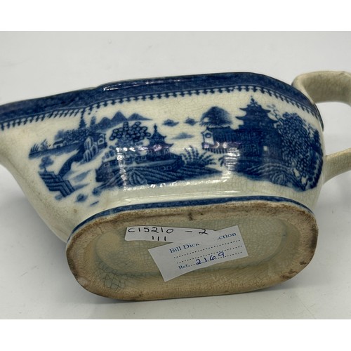 173 - A group of late 18th century and early 19th century blue and white transfer-printed sauce boats, c. ... 