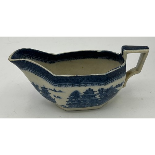 173 - A group of late 18th century and early 19th century blue and white transfer-printed sauce boats, c. ... 