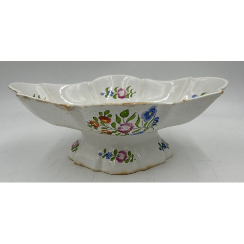 179 - A group of early 19th century Spode transfer-printed and painted wares, c. 1820. It include a floral... 