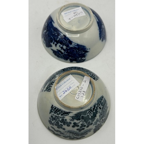 189 - A group of early 19th century blue and white transfer-printed waste bowls, c. 1800-10. To include: O... 