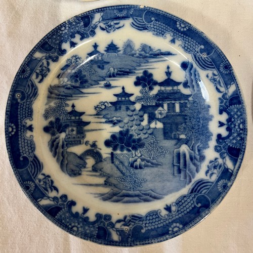 193 - A group of early 19th century blue and white transfer-printed plates, c. 1800-10. To include: Violin... 