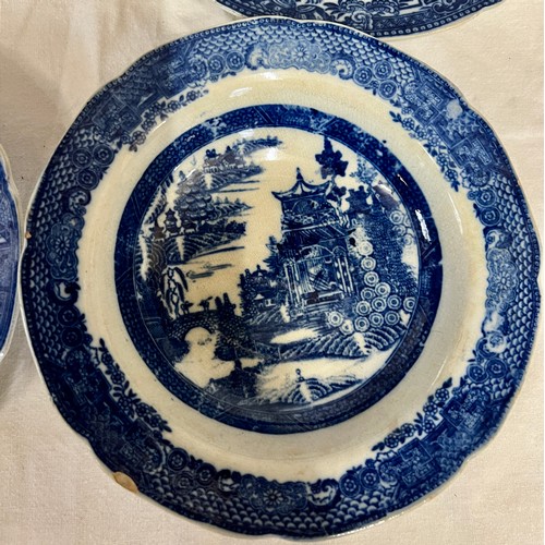 193 - A group of early 19th century blue and white transfer-printed plates, c. 1800-10. To include: Violin... 