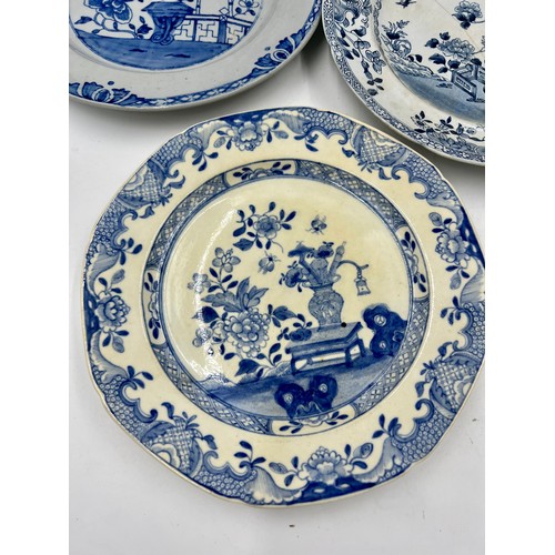 199 - A group of early 19th century blue and white transfer-printed plates, some Spode, as Chinese replace... 