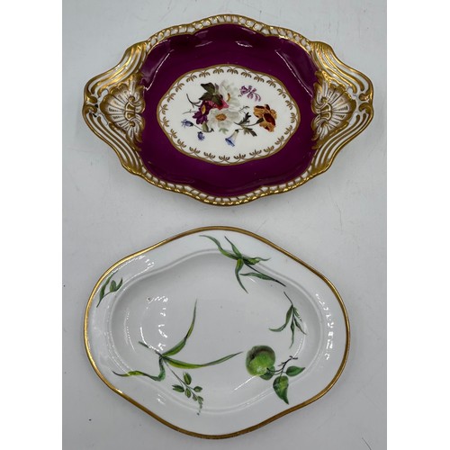 203 - A group of mainly Spode porcelain hand-painted and transfer-printed wares, c. 1820. Including desser... 