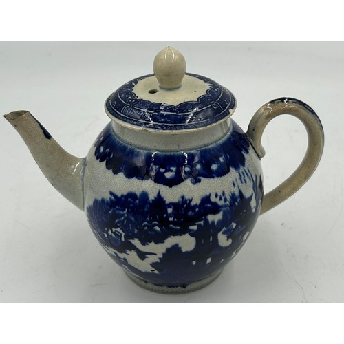 218 - A group of early 19th century blue and white transfer-printed chinoiserie pattern teapots, c. 1800. ... 