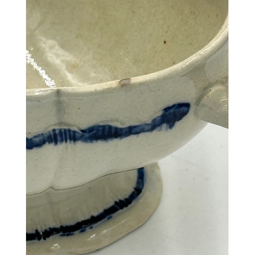 223 - A group of early 19th century blue and white hand-painted pearlware shell edge and other items, c. 1... 