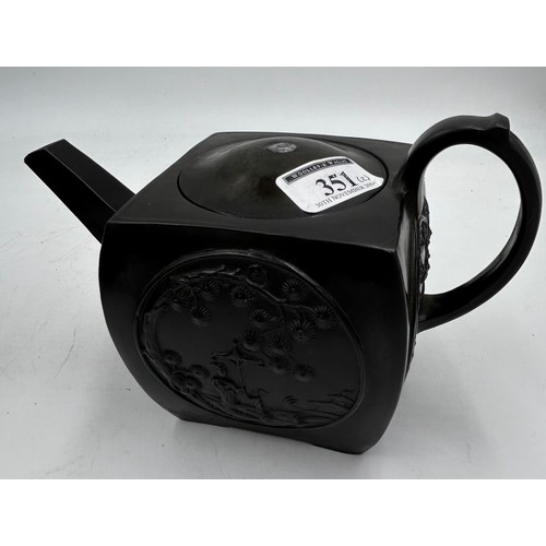 225 - A group of early 19th century black basalt Spode (and one other) teapots c. 1810. Including one of k... 