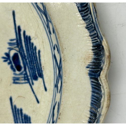 258 - A group of early 19th century blue and white transfer-printed and hand-painted pearlware pieces, c. ... 