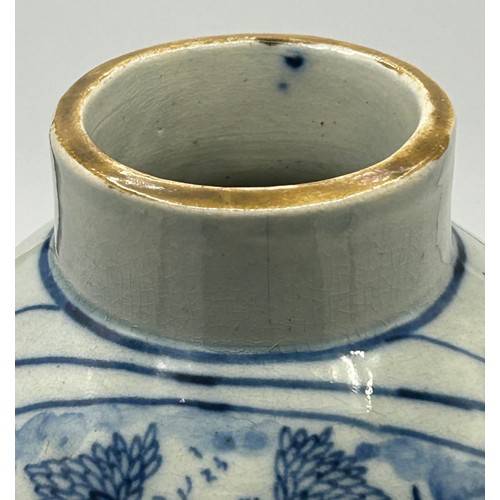 274 - An early 19th century hand-painted blue and white pearlware large lidded vase, c. 1800. It has paint... 