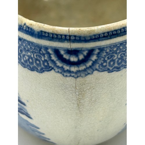 290 - An early 19th century blue and white transfer printed Spode Queen Charlotte pattern bourdaloue, c. 1... 