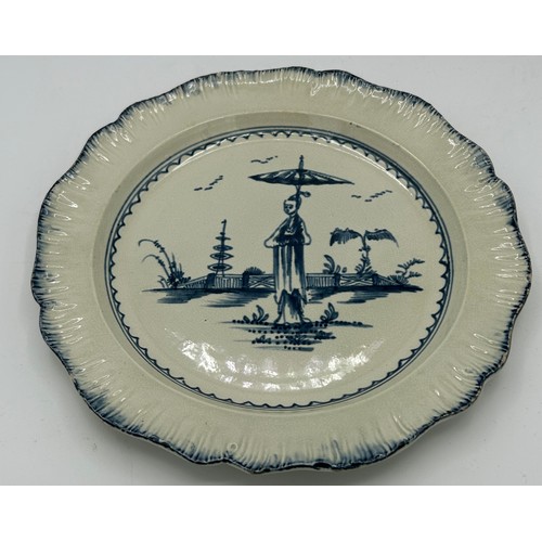 293 - A group of early 19th century blue and white hand-painted pearlware shell edge plates with Long Eliz... 