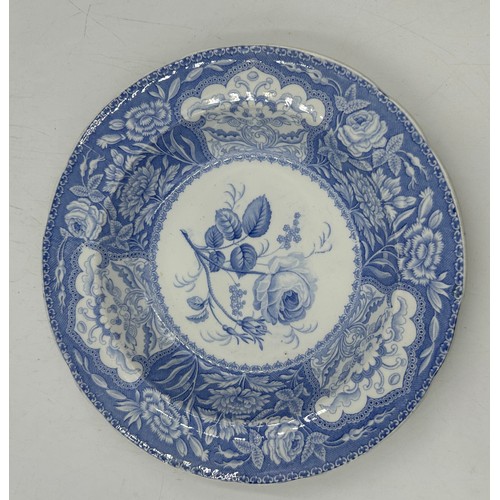 300 - A group of early 19th century blue and white transfer-printed Spode plates, c. 1820-30. To include: ... 