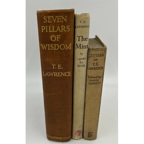 1246 - Three books T.E. Lawrence (1988-1935) to include The Mint by 352087 A/c Ross first edition 1955, Sev... 