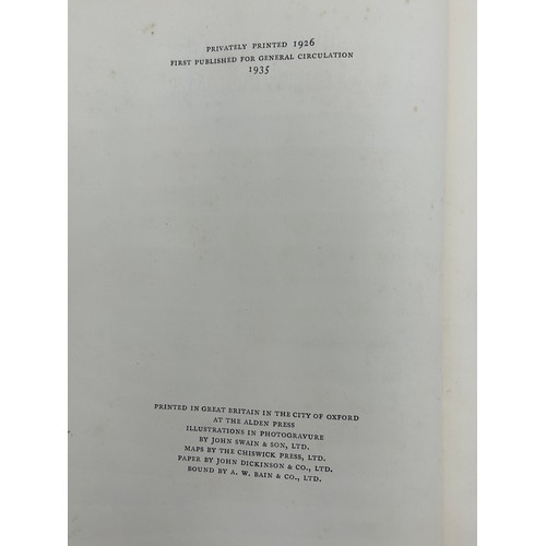 1246 - Three books T.E. Lawrence (1988-1935) to include The Mint by 352087 A/c Ross first edition 1955, Sev... 