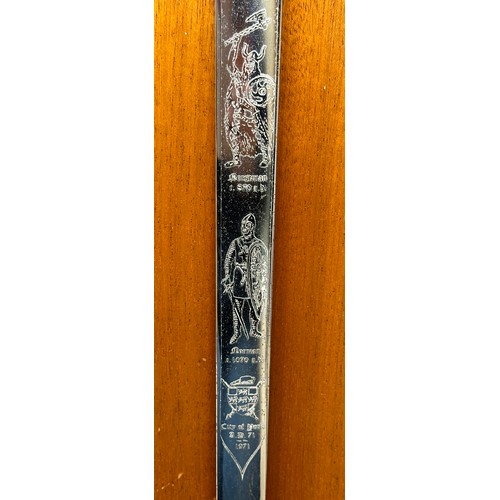 1439 - A Wilkinson Commemorative sword and dagger - a 'York City Sword commemorating its 1900 years history... 