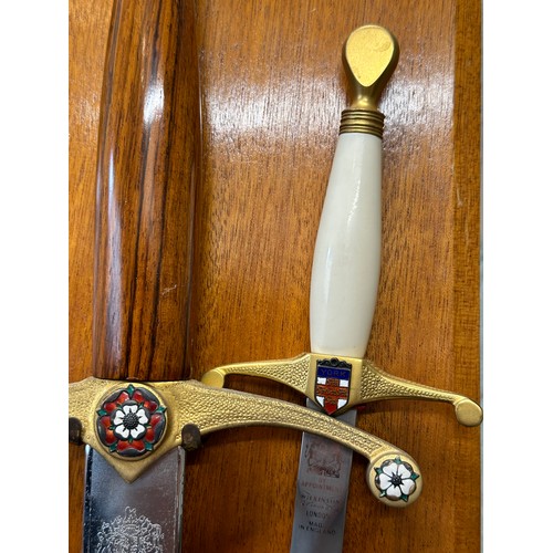 1439 - A Wilkinson Commemorative sword and dagger - a 'York City Sword commemorating its 1900 years history... 