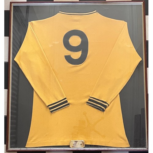 990 - Framed match worn football shirt of Hull City legend Chris Chilton from 1965-1969, including promoti... 